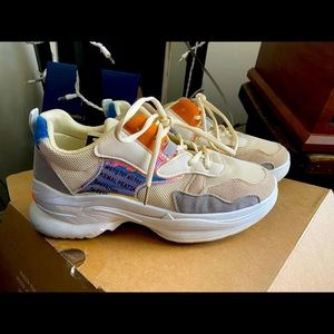 Lace Up Color block sneakers